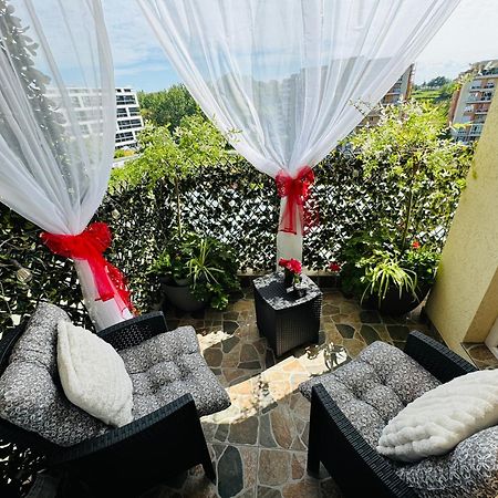 Apartamento Aici Te Simti Ca Acasa Iasi Exterior foto